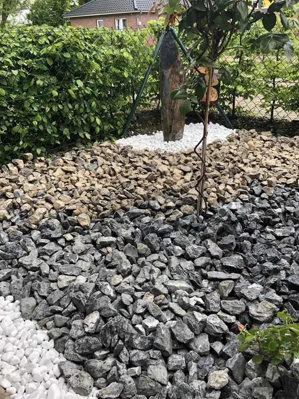 Findling als Gestaltungselement