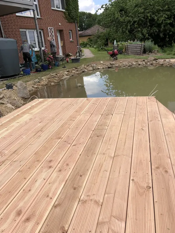 Montage Holzterrasse