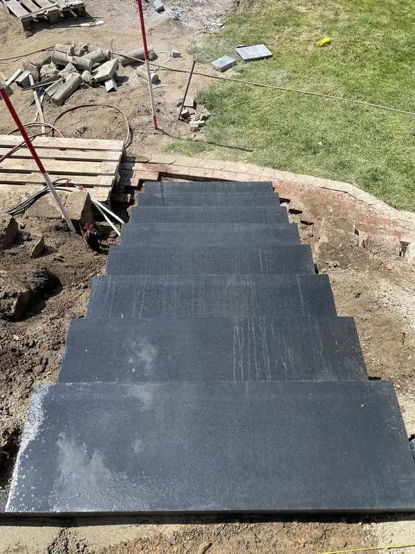 Natursteinstufen Draufsicht